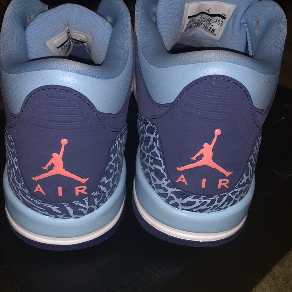 🔥New Air Jordan 3 Retro GG 🔥 - Picture 4 of 7